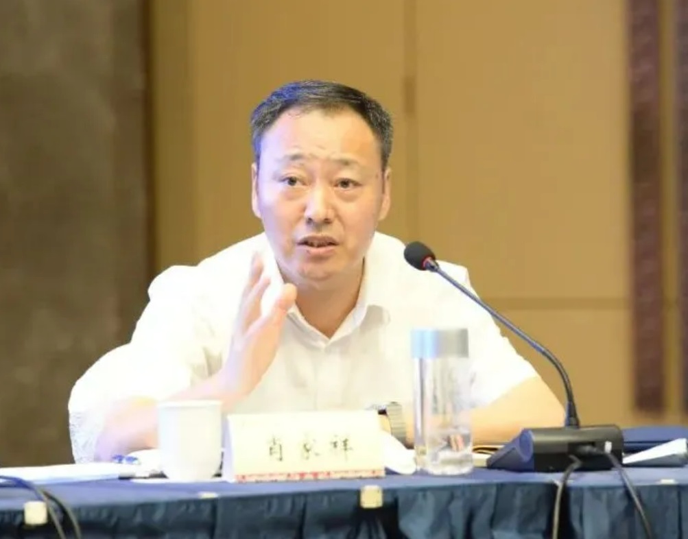 中國水泥協(xié)會執(zhí)行會長肖家祥赴海螺水泥、紅獅集團座談